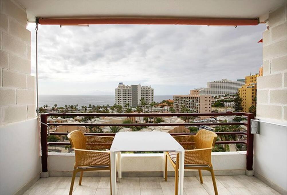 Roberta Apartment Playa De Las Americas Bagian luar foto